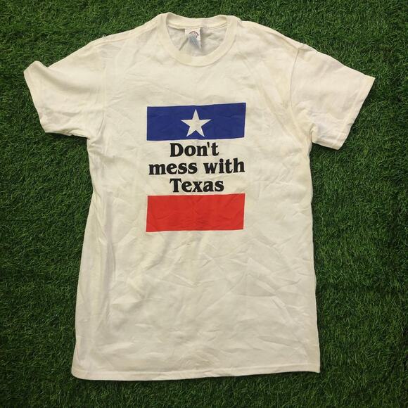 Delta Other - Men's White ‘Don't Mess With Texas’ Flag Graphic Tee